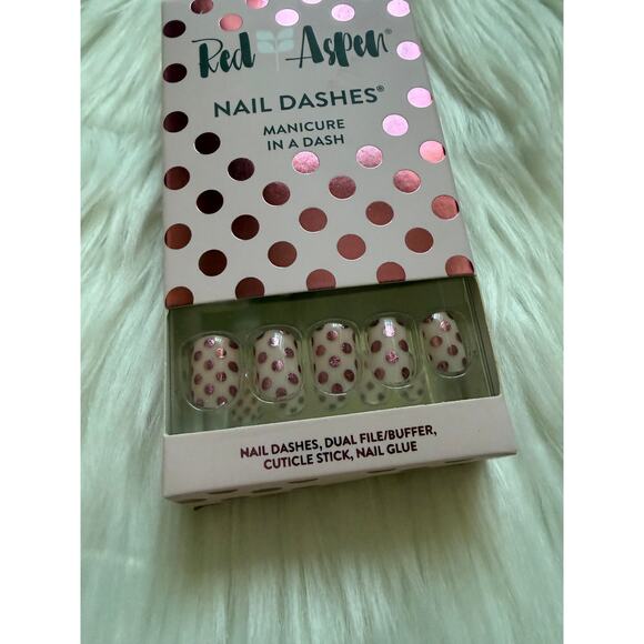 Red Aspen Nail Dashes- LIMITED EDITION Dash Away (short, square nails) - Picture 5 of 6